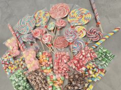 Slatka tradicija iz Brzog Broda: Porodica Jovanović već 15 godina pravi slatkiše po staroj recepturi Svilene bombone, lizalice, čibuci