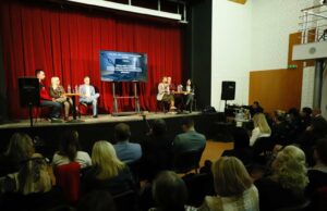 Tribina o trgovini ljudima u Gimnaziji „Svetozar Marković” Tribina o trgovini ljudima