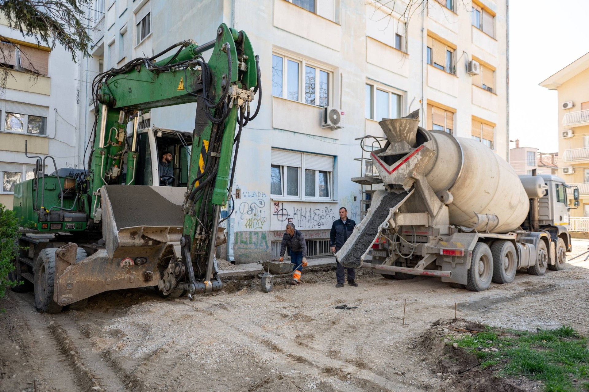 Uređuje se međublokovski prostor u Knjaževačkoj ulici