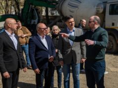 Uređuje se međublokovski prostor u Knjaževačkoj ulici Uređuje se međublokovski prostor u Knjaževačkoj ulici