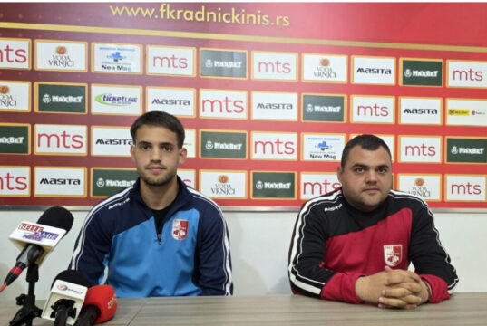 Radnički protiv Spartaka slavi opstanak u ligi. Slobodan ulaz na Čair Dušan Pavlović i Marko Neđić