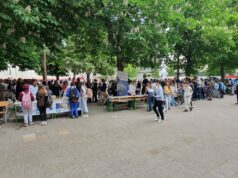 Školsko dvorište pretvoreno u malu laboratoriju znanja i kreativnosti Festival nauke i umetnosti Tasijada