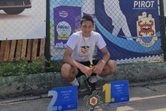 JOŠ JEDNA TITULA STIŽE U NIŠ: LAZAR ĐOKIĆ (TAŽ) ŠAMPION SRBIJE U TENISU