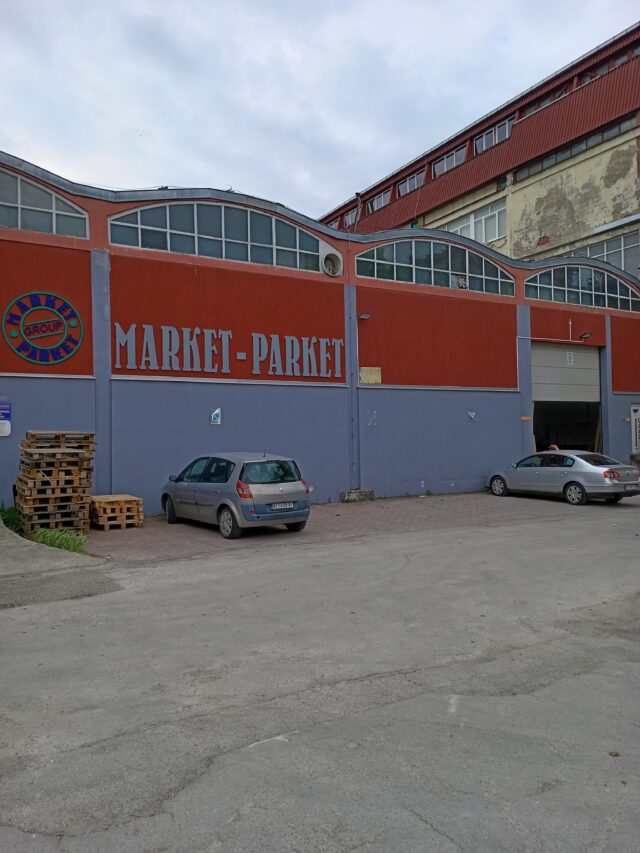 MARKET PARKET MARKET PARKET