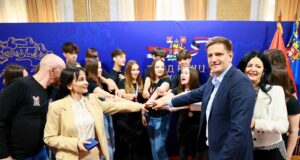 Niš ima najbolje mlade odbojkaše u Srbiji Prijem za odbojkaše Osnovne škole Sveti Sava Niš