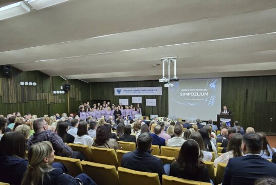 Reumatolozi iz Srbije i regiona okupili se u Niškoj Banji: Predstavljene novine u dijagnostici i lečenju bolesti Simpozijum „Novine u reumatologiji 2026”