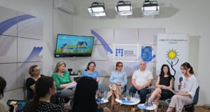Maloletnički brakovi i dalje prisutni među Romima u Nišu: Zabeleženi slučaj braka devojčice od 14 godina Tribina prevencije trgovine ljudima i maloletničkih brakova