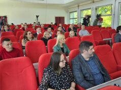 U Nišu predstavljene izmene izbornih zakona: obuke, podrška više lista i jasnije definisanje manjinskih lista U Nišu predstavljene izmene izbornih zakona