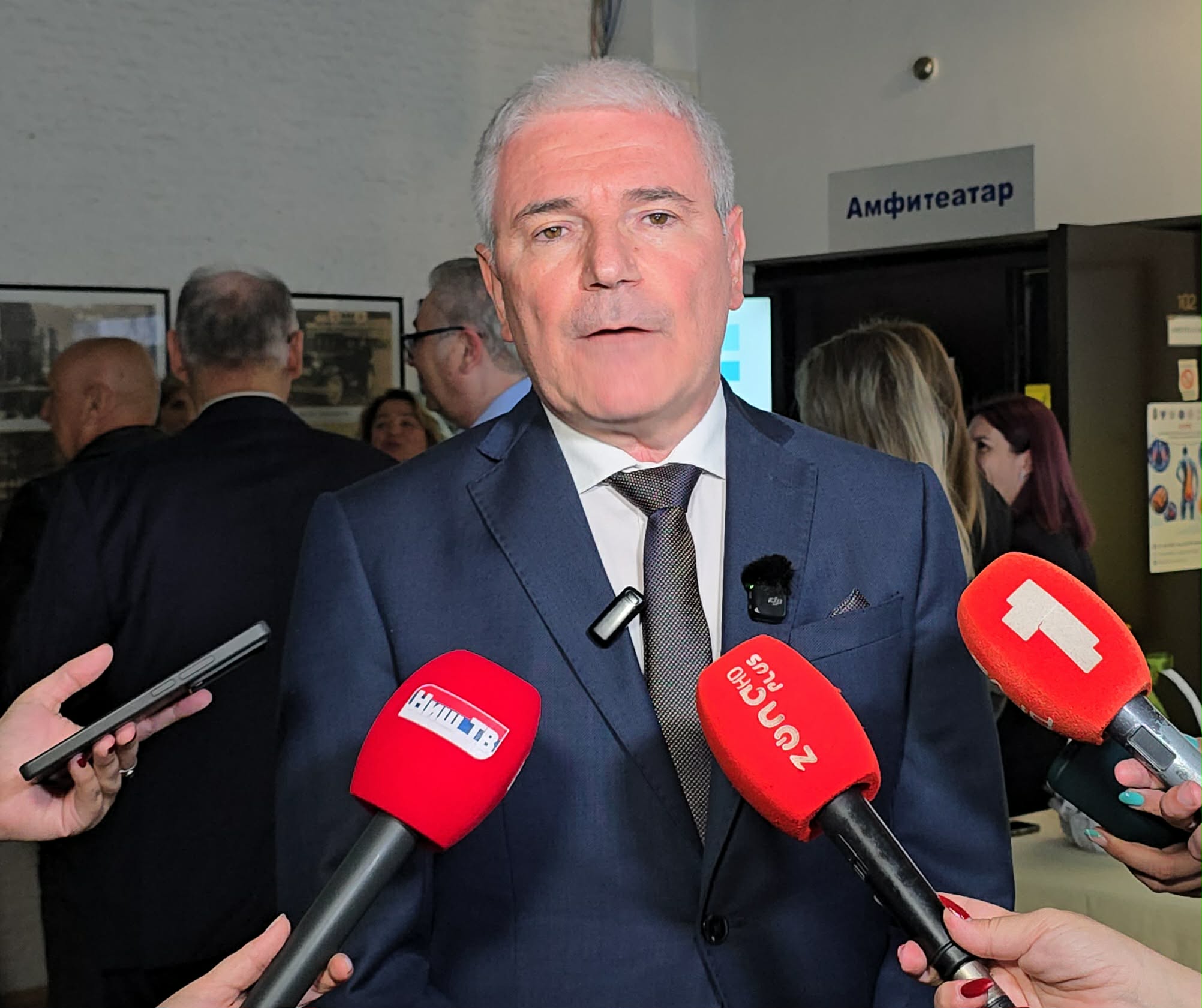 dr Dejan Petrović