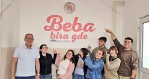 Niški džedaji donirali savremene ginekološke stolice niškom GAK-u