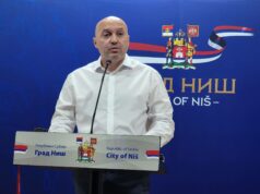 Mihajlović: Novac za srednjoškolce samo sa opštine Medijana – čista diskriminacija