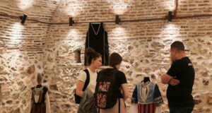 Niš kroz vekove – otvorena izložba narodnih nošnji u Barutani Niš kroz vekove - otvorena izložba narodnih nošnji u Barutani