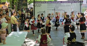 „Niška dečja burekdžijada“ otvorila letnju sezonu u Niškoj Banji: Promocija tradicije, sporta i turističke ponude Niška dečja burekdžijada