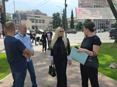 „Psihološkinja pokazala nestručnost, treba lično da odgovara”. Nastavljeno suđenje za vršnjačko ubistvo u Niškoj Banji Porodica Simić i njihovi pravni zastupnici