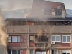 Požar u stanu na XI spratu zgrade u Nišu: Četiri osobe prevezene u UKC Požar Maksima Gorkog Niš