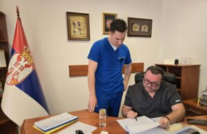 Lazarević: Uvodimo direktan kontakt sa pacijentima, šta može da se uradi u UKC Niš ne sme da se plaća privatno doc. dr Aleksandar Nikolić i doc. dr Milan Lazarević