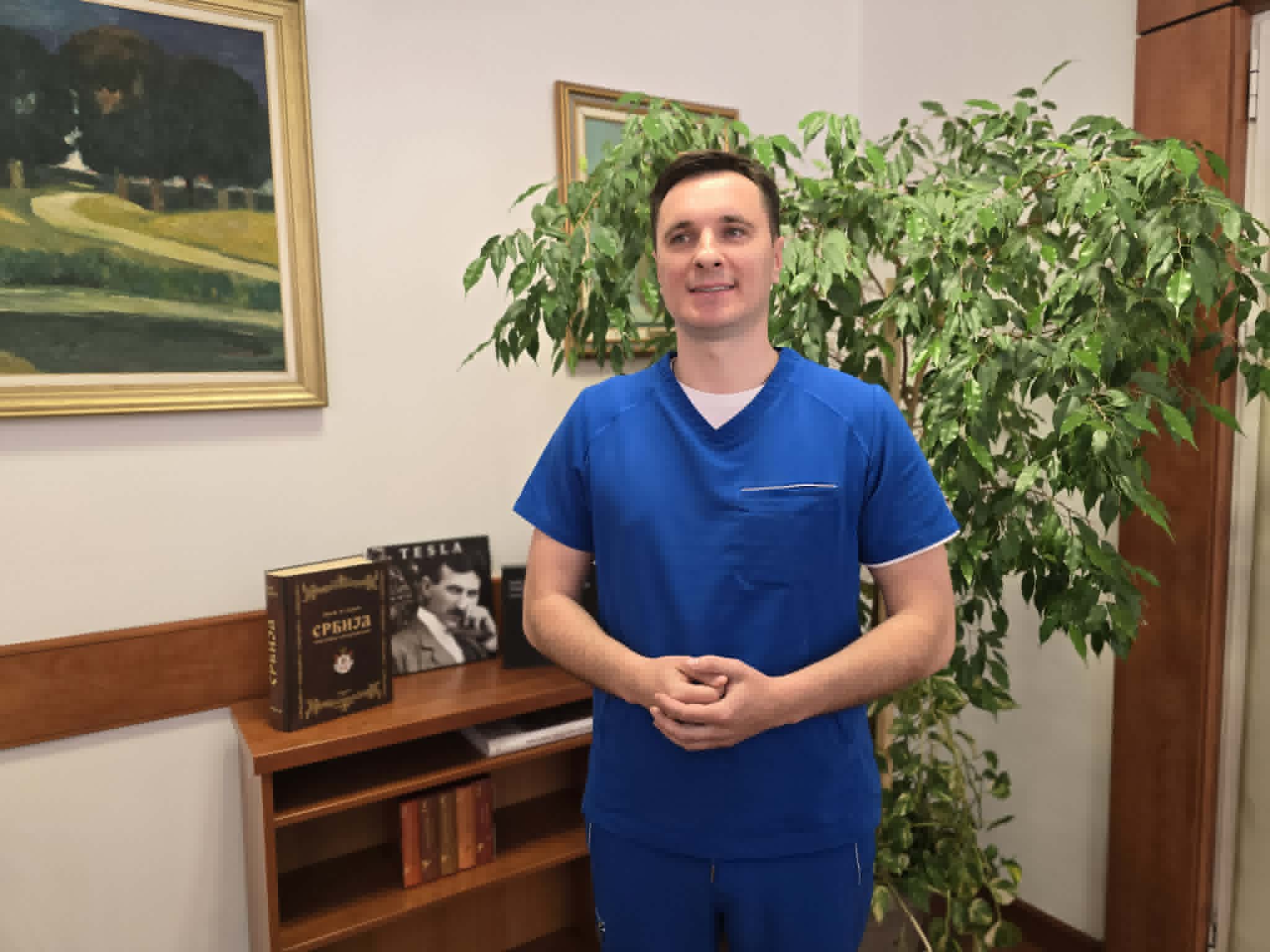 doc. dr Aleksandar Nikolić