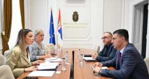 Ministarka Mesarović sa privrednicima iz Niša i Sokobanje o razvoju poslovanja i novim investicijama Adrijana Mesarović i Dragoslav Pavlović