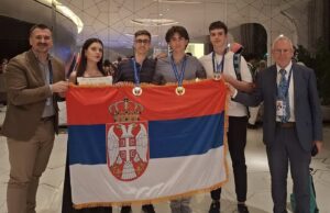 Gimnazijalac iz Niša osvojio bronzu na Međunarodnoj hemijskoj olimpijadi u Uzbekistanu Gimnazijalac iz Niša osvojio bronzu na Međunarodnoj hemijskoj olimpijadi u Uzbekistanu