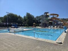 Sezona na bazenima SC „Čair” protiče bez većih incidenata, bezbednost kupača na prvom mestu
