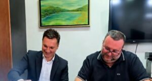 Potpisan ugovor: UKC Niš dobija mobilnu ambulantu za stanovnike ruralnih područja Niš dobija mobilnu ambulantu