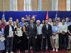 Niš dodelio 77 miliona dinara privrednicima: Podrška za opremu, vozila, digitalizaciju i razvoj biznisa Niš dodelio 77 miliona dinara privrednicima