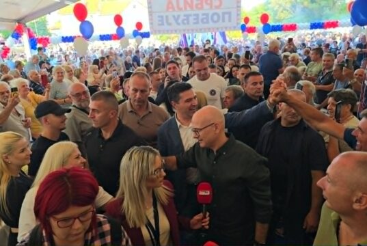 Pavlović i Vučević u Trupalu: „Uskoro izbori, pokazaćemo snagu i jedinstvo, odluku donosi narod“ Pavlović i Vučević u Trupalu