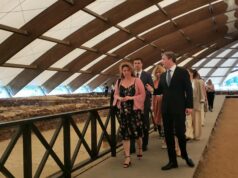 U Nišu potpisani ugovori za 16 projekata Arheološkog instituta vrednih više od 31,2 miliona dinara Poseta arheološkom nalazištu Medijana u Nišu