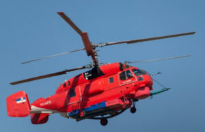 Protivpožarni helikopter MUP-a tokom leta baziran na niškom aerodromu Protivpožarni helikopter MUP-a