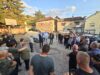 Pavlović obišao Oreovac. Selu potrebni obnova škole, ambulanta i bolji putevi Razgovor sa meštanima Oreovca