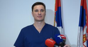 Dečaka povređenog u nesreći u Crnoj Gori očekuje još jedna operacija, majka uspešno operisana doc. dr Aleksandar Nikolić