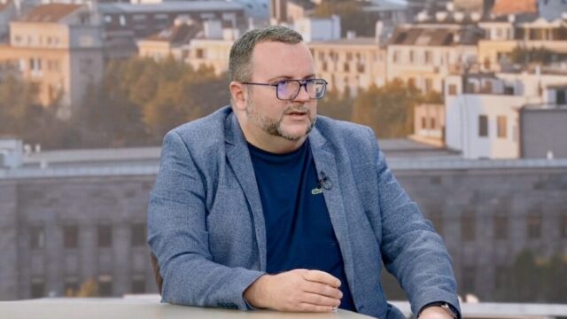 doc. dr Milan Lazarević