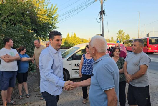 Pavlović obišao meštane Devetog maja i Milke Protić: Traže park, uređenje ulica i rešavanje kanalizacije