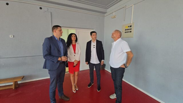 Obilazak gimnazije 9. maj