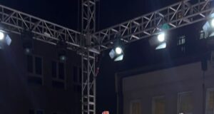 VELIKO BOKSERSKO VEČE U MAJDANPEKU: POBEDA PAVLA MITROVIĆA I HRABAR DEBI VELJKA MITIĆA Pobeda Pavla Mitrovića
