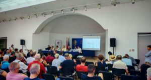 Oko 100 primedbi na novi GUP Niša: Komisija odlučuje šta će biti promenjeno u planu do 2040. godine Prezentacija GUP-a Niša