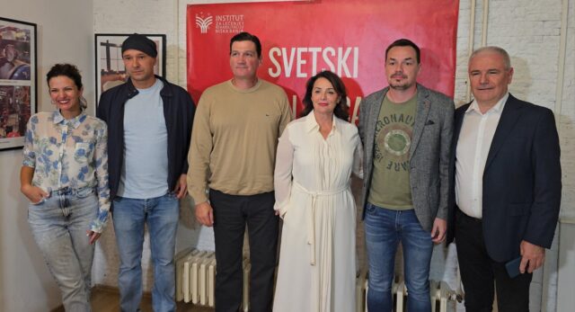 IMG-384059fe3be3e06ff8cb487fe3a2826a-V