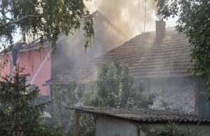 Vatra zahvatila krov kuće u Niškoj Banji Požar u Niškoj Banji