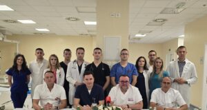 Četiri meseca Lazarevića na čelu Kliničkog centra: više operacija, novih lekara i ambulanti, pregledi i u selima