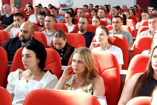 Održana tribina za mlade ,,Niš – grad novih generacija“