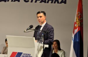 PAVLOVIĆ SA GLAVNOG ODBORA SNS: „NIŠLIJE VIDE KO RADI, A KO SAMO PRIČA“ Dragoslav Pavlović