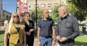 Nastavljeno suđenje roditeljima dečaka koji je ubio vršnjaka u Niškoj Banji Nastavljeno suđenje roditeljima dečaka koji je ubio vršnjaka u Niškoj Banji