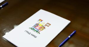 Spomenici Tesli i Pupinu krasiće prostor ispred NTP-a Potpisivanje ugovora