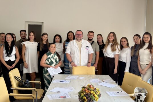 LAZAREVIĆ: PRIMLjENI NOVI MLADI STRUČNjACI, KRV MORA DA ČEKA PACIJENTA, A NE PACIJENT KRV Prijem za nove mlade stručnjake