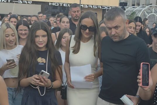 Prija stigla u Niš – u subotu spektakl pod otvorenim nebom