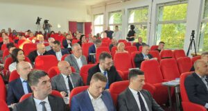 Skupština Niša o GUP-u i planovima za staru ciglanu i Borsku ulicu, opozicija tražila povlačenje tih tačaka Sednica Skupštine grada Niša