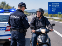 MUP: Vozio moped na auto-putu u suprotnom smeru