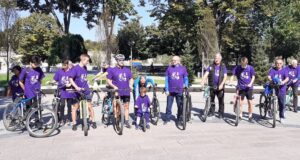 Biciklama, rolerima i šetnjom protiv raka. Akcija „Daj pedalu raku” u subotu u Nišu Daj pedalu raku
