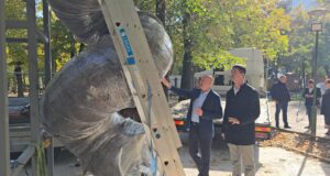Pri kraju postavljanje dečjeg mobilijara u Niškoj Banji, do kraja godine još tri