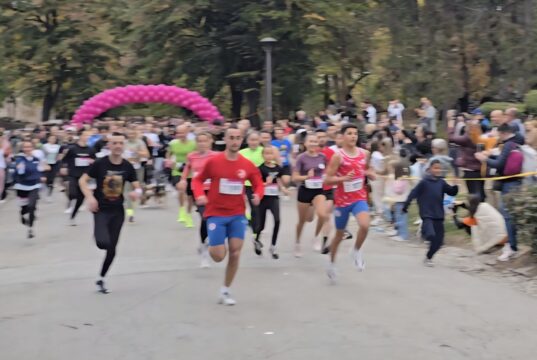 Niška tvrđava puna nade i velikih srca: 1.300 ljudi trčalo za žene koje se bore sa rakom